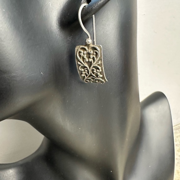 Retired Vintage Silpada 925 Sterling Silver Filigree Scroll Heart Rectangle - Picture 4 of 5
